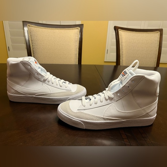 New Nike Blazer Mid 77 Leather White Sneaker Shoes 6Y - Picture 9 of 12